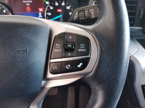 Used 2021 Ford Explorer XLT w/ Equipment Group 202A RWD image 28