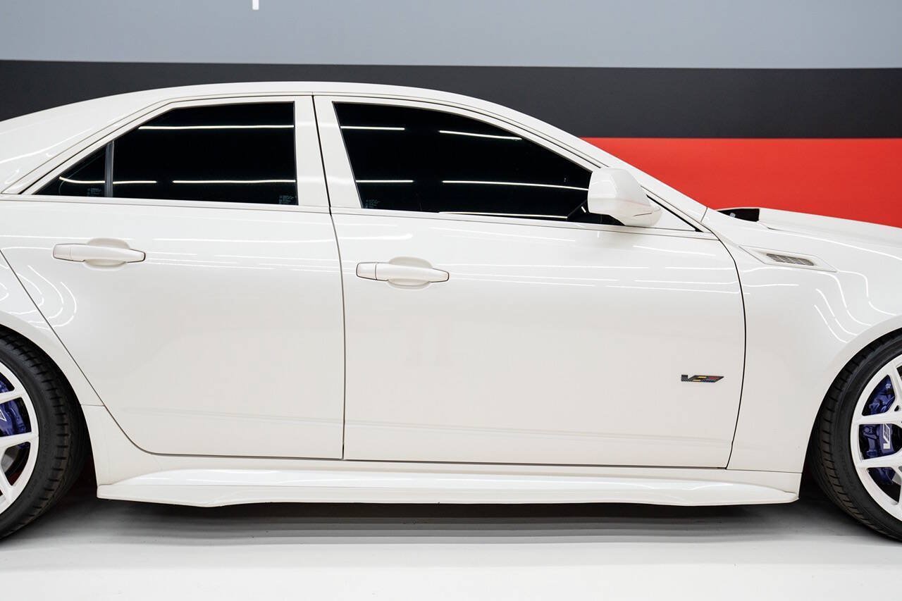 Used 2013 Cadillac CTS V RWD image 51