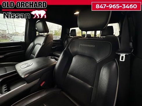 Used 2022 RAM 1500 Laramie AWD/4WD image 10