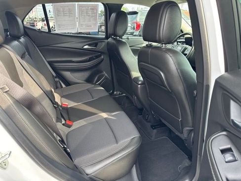 Used 2025 Buick Encore GX Preferred w/ Comfort Package FWD image 22