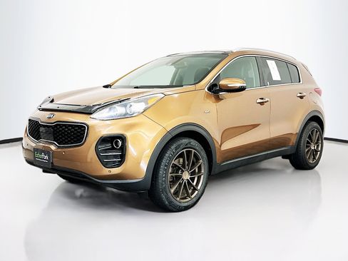 Used 2017 Kia Sportage EX w/ EX Technology Package AWD/4WD image 3