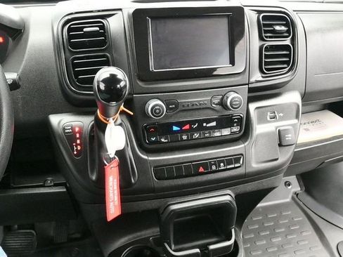 Used 2023 RAM ProMaster 2500 image 17