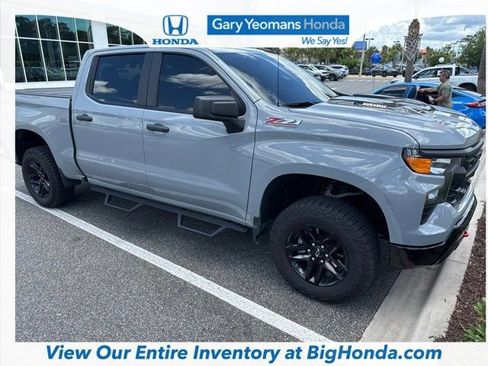 Used 2025 Chevrolet Silverado 1500 Custom Trail Boss AWD/4WD image 8