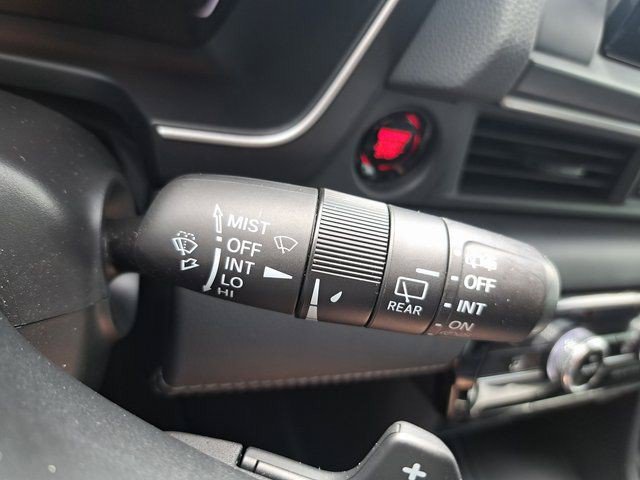 Used 2025 Honda Pilot Touring image 21