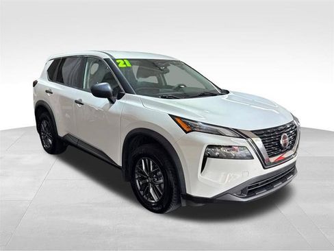 Used 2021 Nissan Rogue S AWD/4WD image 3