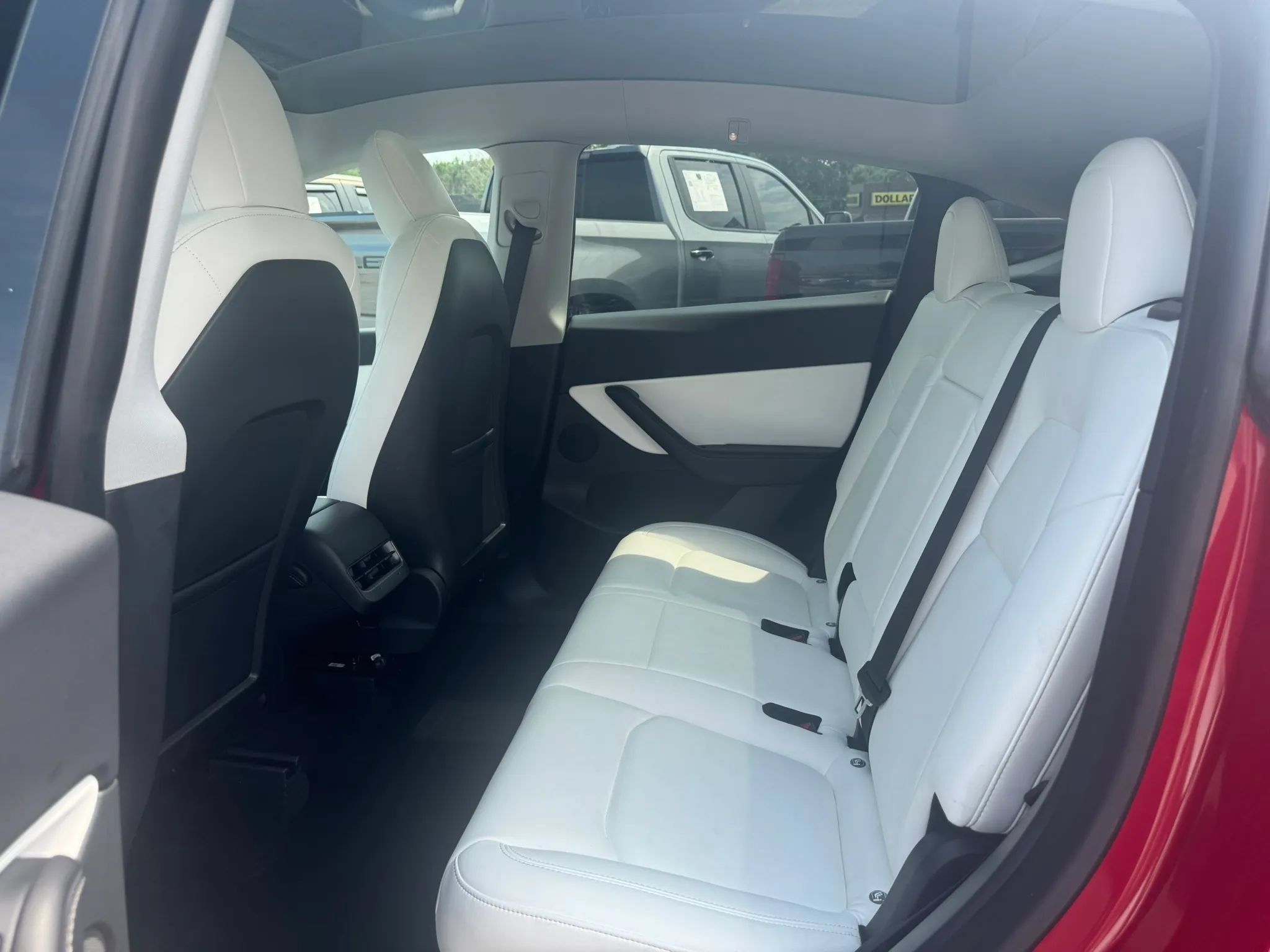 Used 2021 Tesla Model Y Long Range AWD/4WD image 10