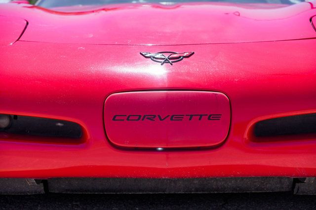 Used 1999 Chevrolet Corvette Coupe w/ Memory Pkg RWD image 69