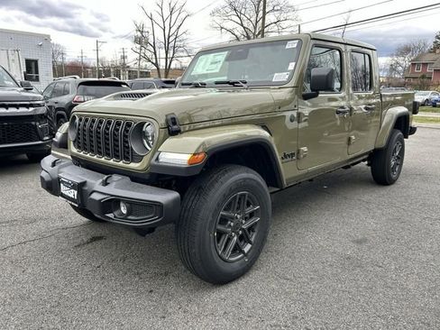 New 2026 Jeep Gladiator Sport image 4