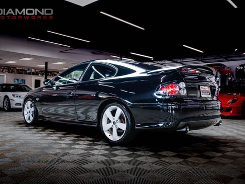 Used 2006 Pontiac GTO image 2