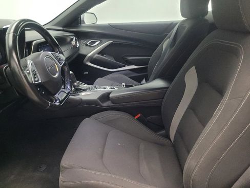 Used 2021 Chevrolet Camaro LT w/ Technology Package RWD image 17