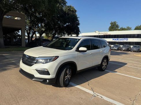 Used 2017 Honda Pilot EX-L image 2