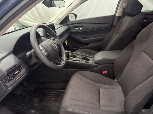 Used 2023 Honda Accord EX image 14