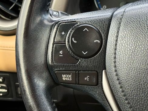 Used 2016 Toyota RAV4 Limited image 20