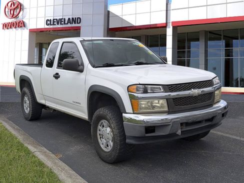 Used 2005 Chevrolet Colorado 4x4 Extended Cab w/ Comfort Convenience Package image 2