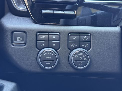 New 2025 Chevrolet Silverado 1500 High Country w/ High Country Premium Package image 26