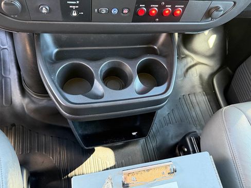 Used 2014 Chevrolet Express 2500 2500 3dr Cargo Van w/1WT image 18