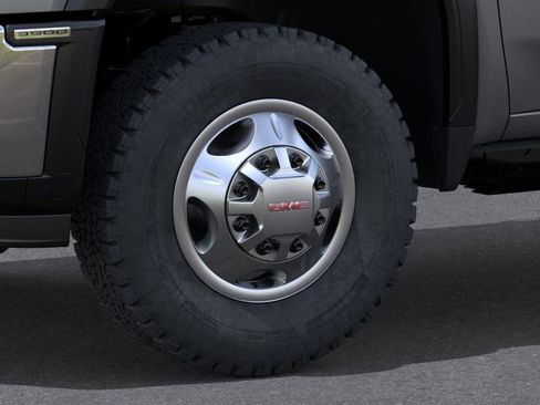 New 2026 GMC Sierra 3500 Pro image 9