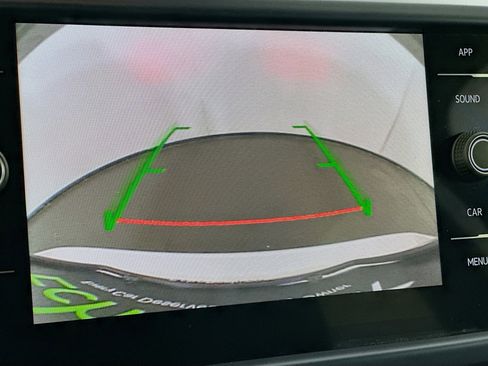 Used 2023 Volkswagen Taos SE image 22