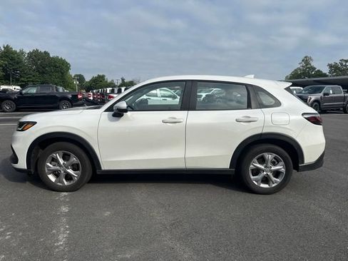 Used 2025 Honda HR-V LX image 2