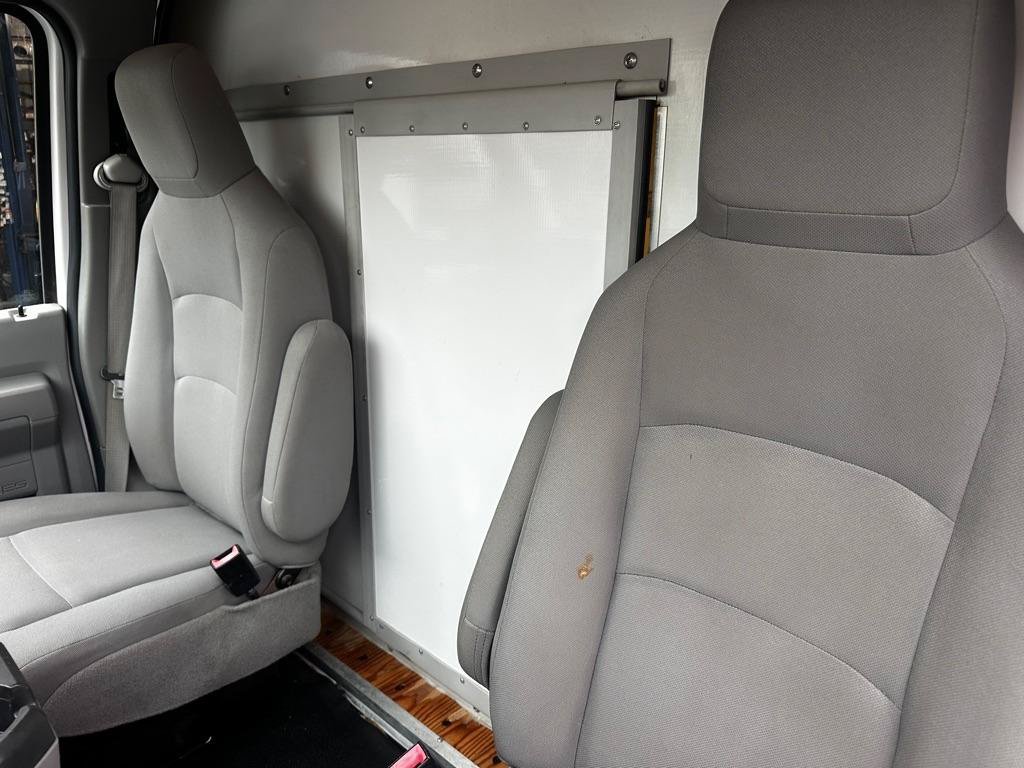 Used 2013 Ford E-350 and Econoline 350 Super Duty RWD image 14