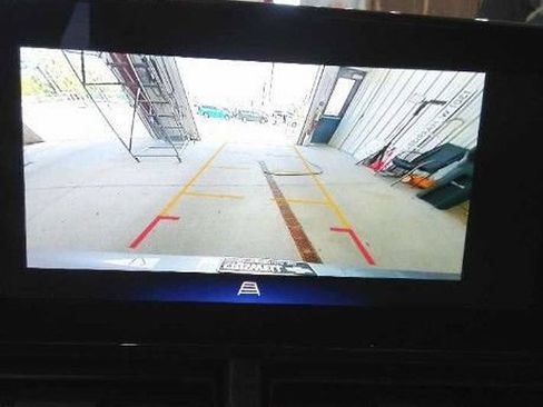 Used 2025 Chevrolet Trax LT w/ Driver Confidence Package FWD image 10