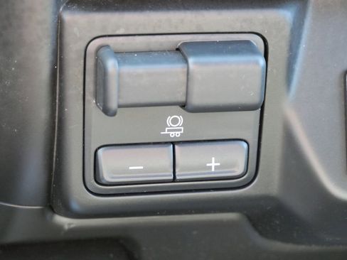 Used 2021 GMC Sierra 1500 SLT w/ SLT Convenience Package AWD/4WD image 43