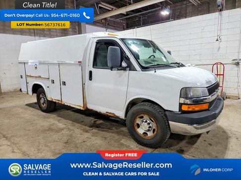 Used 2012 Chevrolet Express 3500 RWD image 5