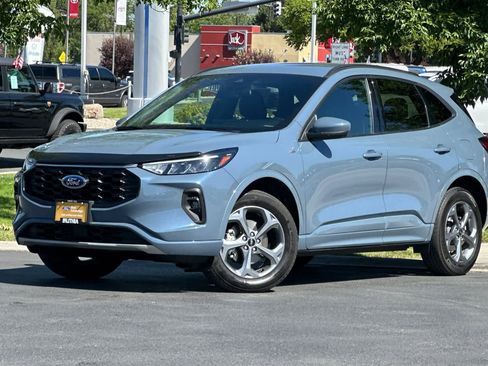 Certified 2024 Ford Escape ST-Line Select w/ Tech Pack #1 AWD/4WD image 1