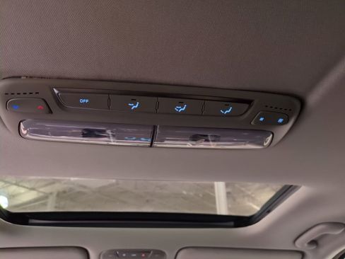 Used 2020 Kia Telluride S image 16