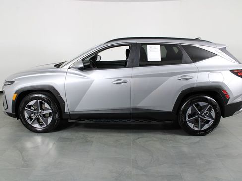 Used 2026 Hyundai Tucson SEL FWD image 11