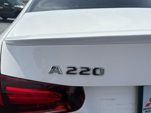 Used 2019 Mercedes-Benz A 220 image 11
