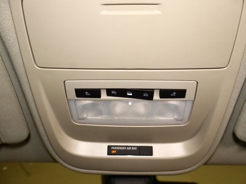 Used 2022 Chevrolet Colorado LT w/ Safety Package image 34