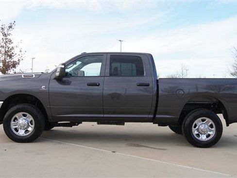 Certified 2024 RAM 2500 Tradesman w/ Chrome Appearance Group image 6