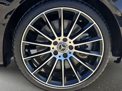 Used 2022 Mercedes-Benz E 450 Cabriolet image 36