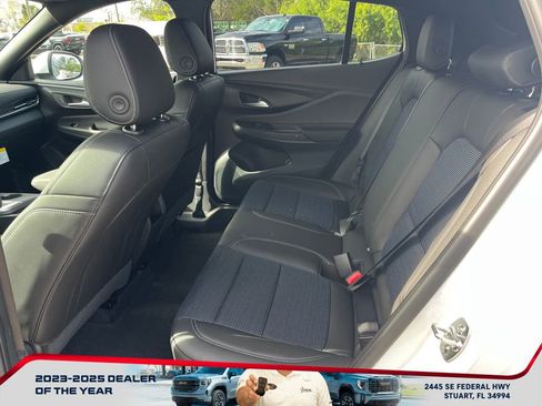 New 2026 Buick Envista Preferred image 11