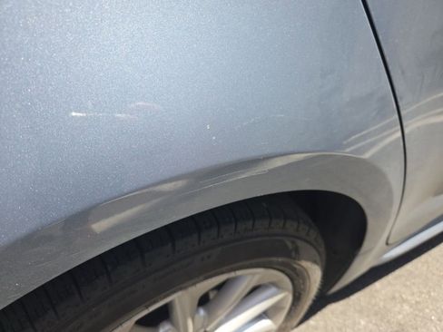 Used 2021 Toyota Corolla LE image 5