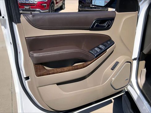 Used 2019 Chevrolet Suburban LT w/ Texas Edition Package image 22