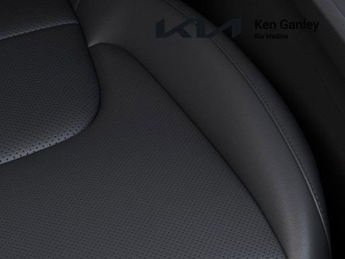 New 2026 Kia Sportage EX image 24