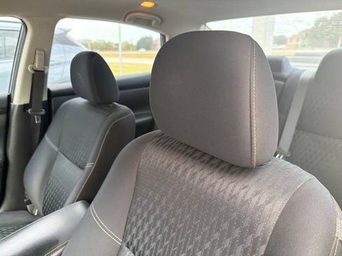 Used 2018 Nissan Altima 2.5 SV FWD image 9