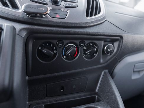 Used 2017 Ford Transit 150 XLT image 32