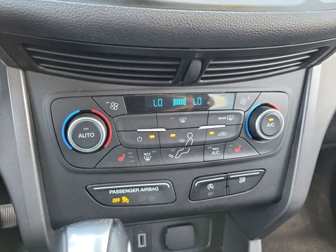Used 2019 Ford Escape SEL AWD/4WD image 26