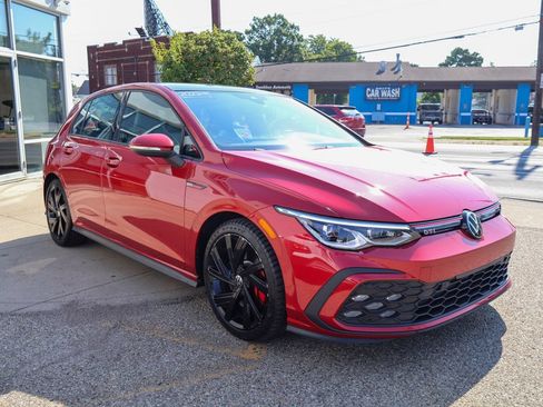Used 2023 Volkswagen GTI SE w/ SE Leather Package FWD image 7