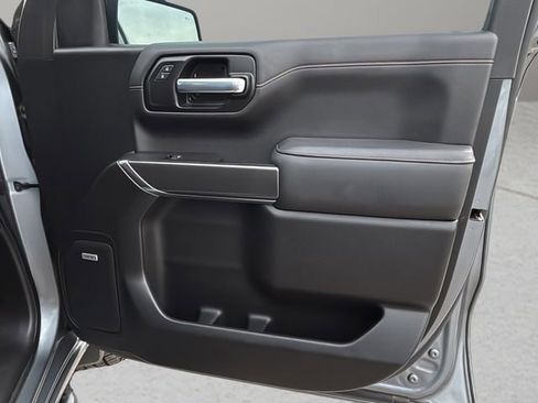 Used 2021 GMC Sierra 1500 AT4 w/ AT4 Value Package AWD/4WD image 9