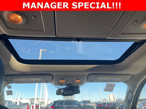 Used 2014 GMC Acadia Denali image 18