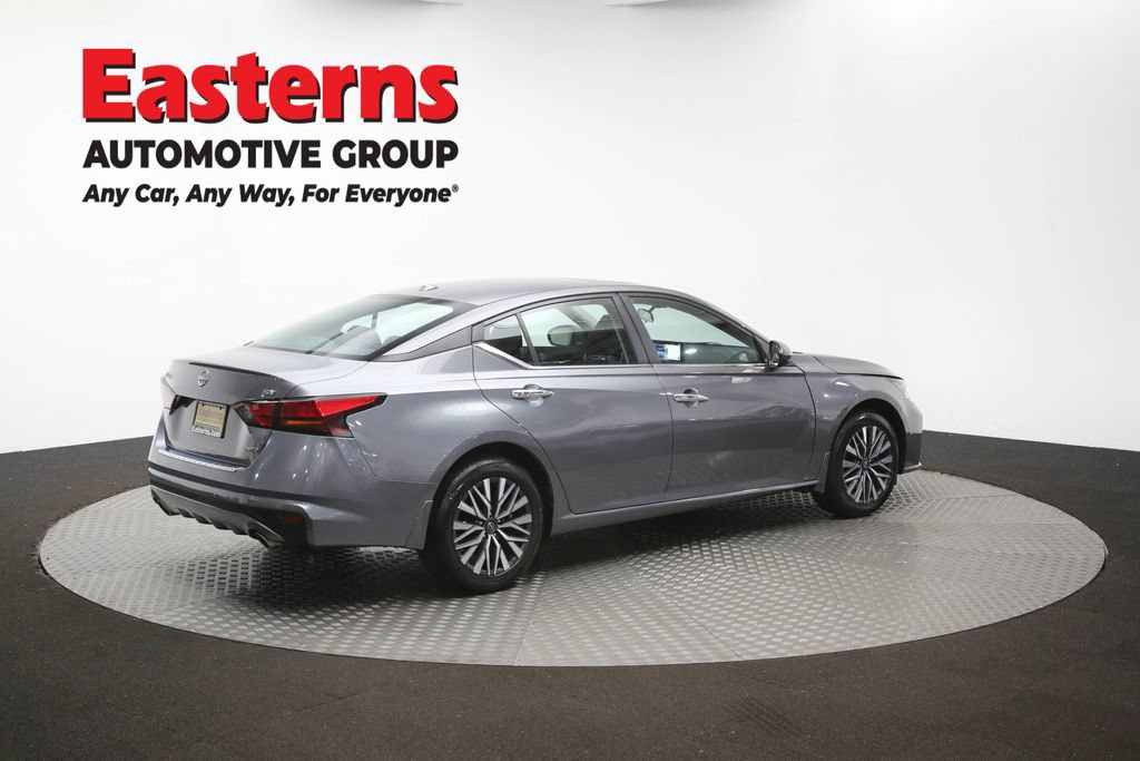 Used 2023 Nissan Altima 2.5 SV w/ SV Premium Package AWD/4WD image 44