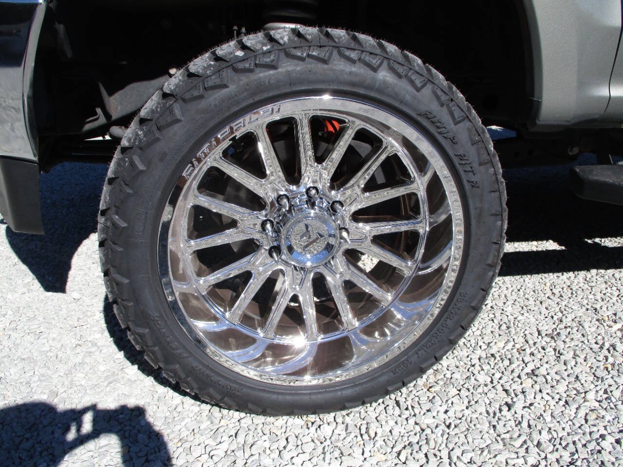 Used 2019 Ford F350 Lariat w/ Camper Package AWD/4WD image 11