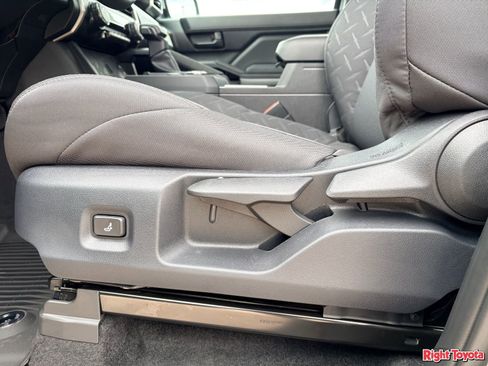 New 2026 Toyota Tacoma SR5 RWD image 19