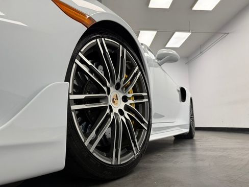 Used 2015 Porsche 911 Turbo S AWD/4WD image 63