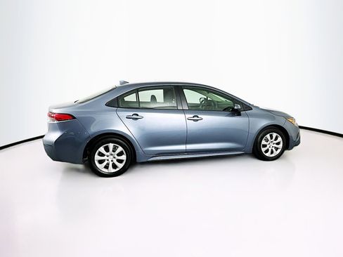 Used 2025 Toyota Corolla LE image 10
