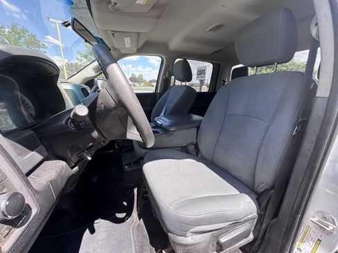 Used 2013 RAM 2500 Tradesman w/ Chrome Appearance Group AWD/4WD image 15